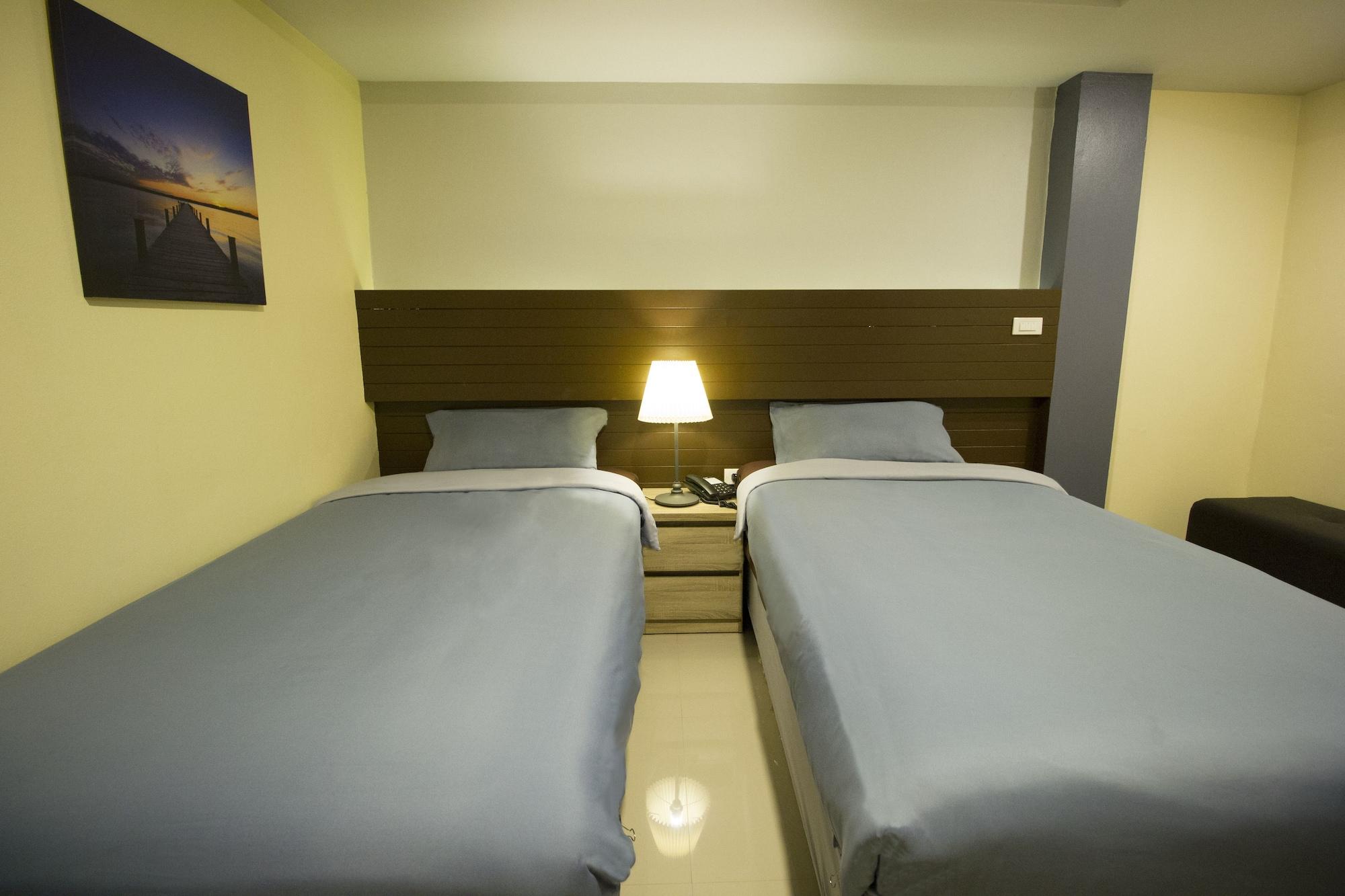 Hotel The Avail Phra Nakhon Si Ayutthaya Exterior foto